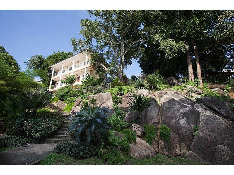 Green Residence Hotel Bang Rak Beach  Exterior photo